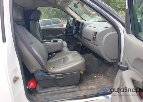 2010 Chevrolet Silverado 1500 Work Truck из США, поврежденный, VIN 1GCPCPEX1AZ190912